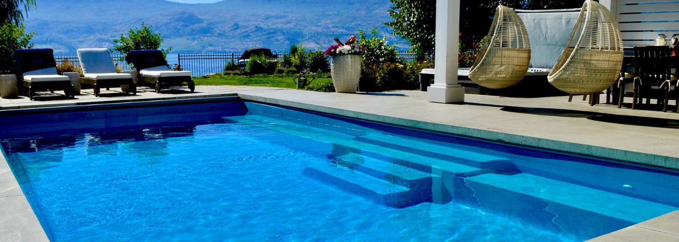 how to choose a pool contractor