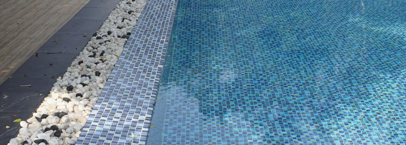 What's Better For Pools Pebble vs Plaster