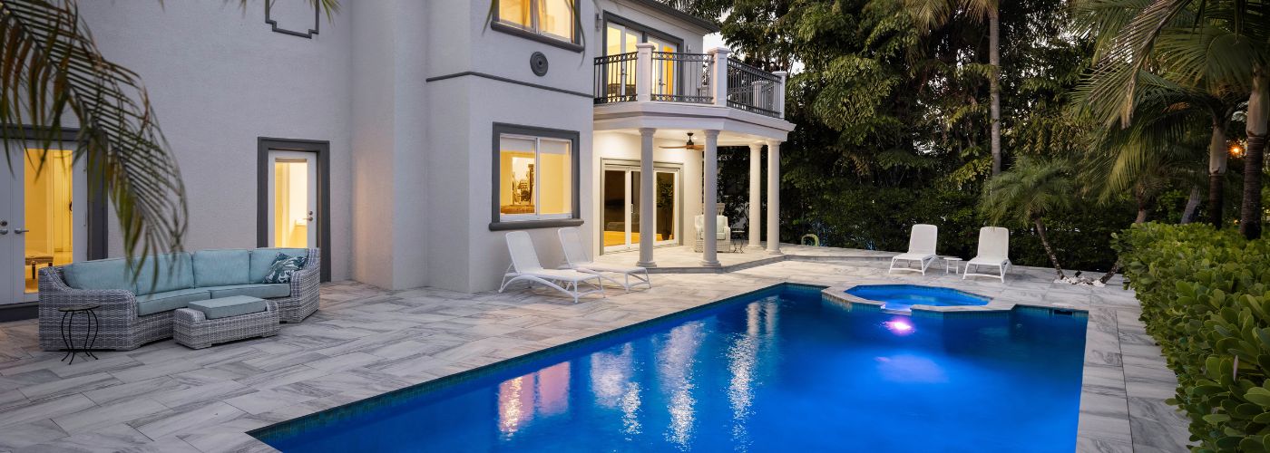 Ways To Create A Resort-Style Backyard With A New Pool